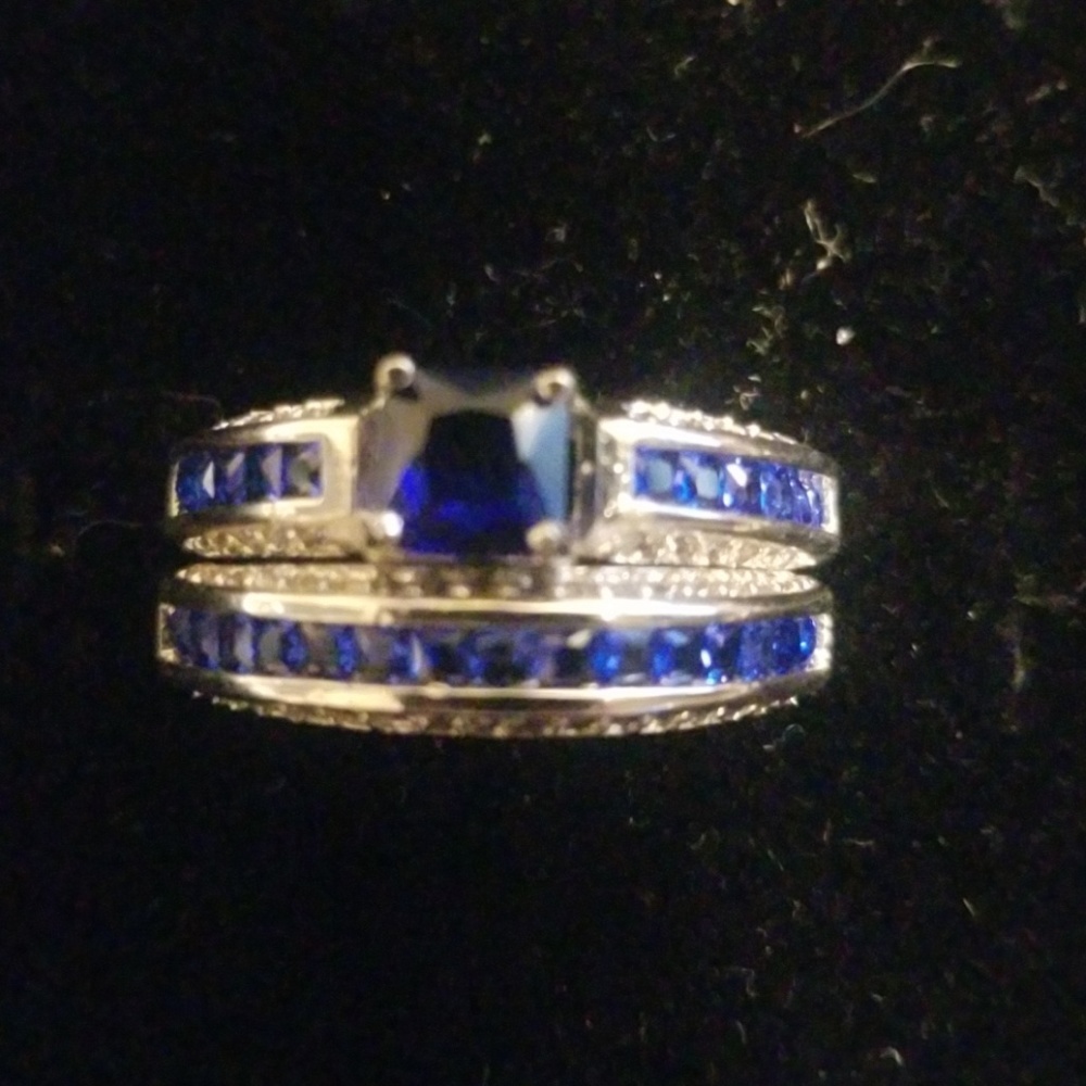 Blue ring